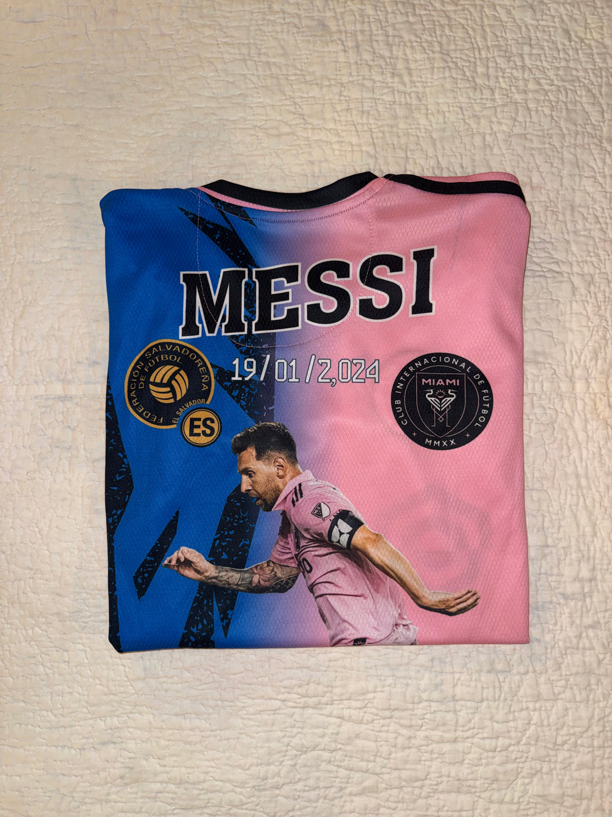 Club Internacional De Futbol - Commemorative Pink and Blue Messi Jersey