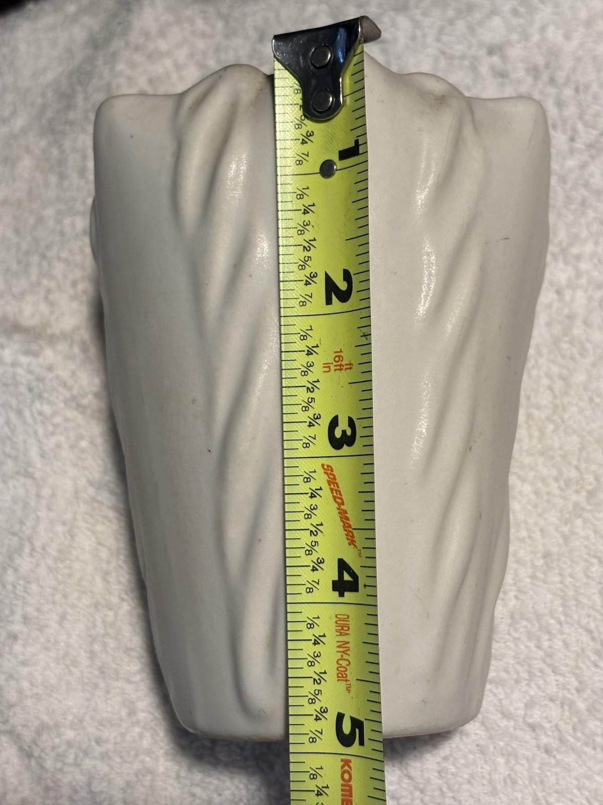 Vintage Van Briggle Pottery Vase Moonglow White 5“ Tall #35