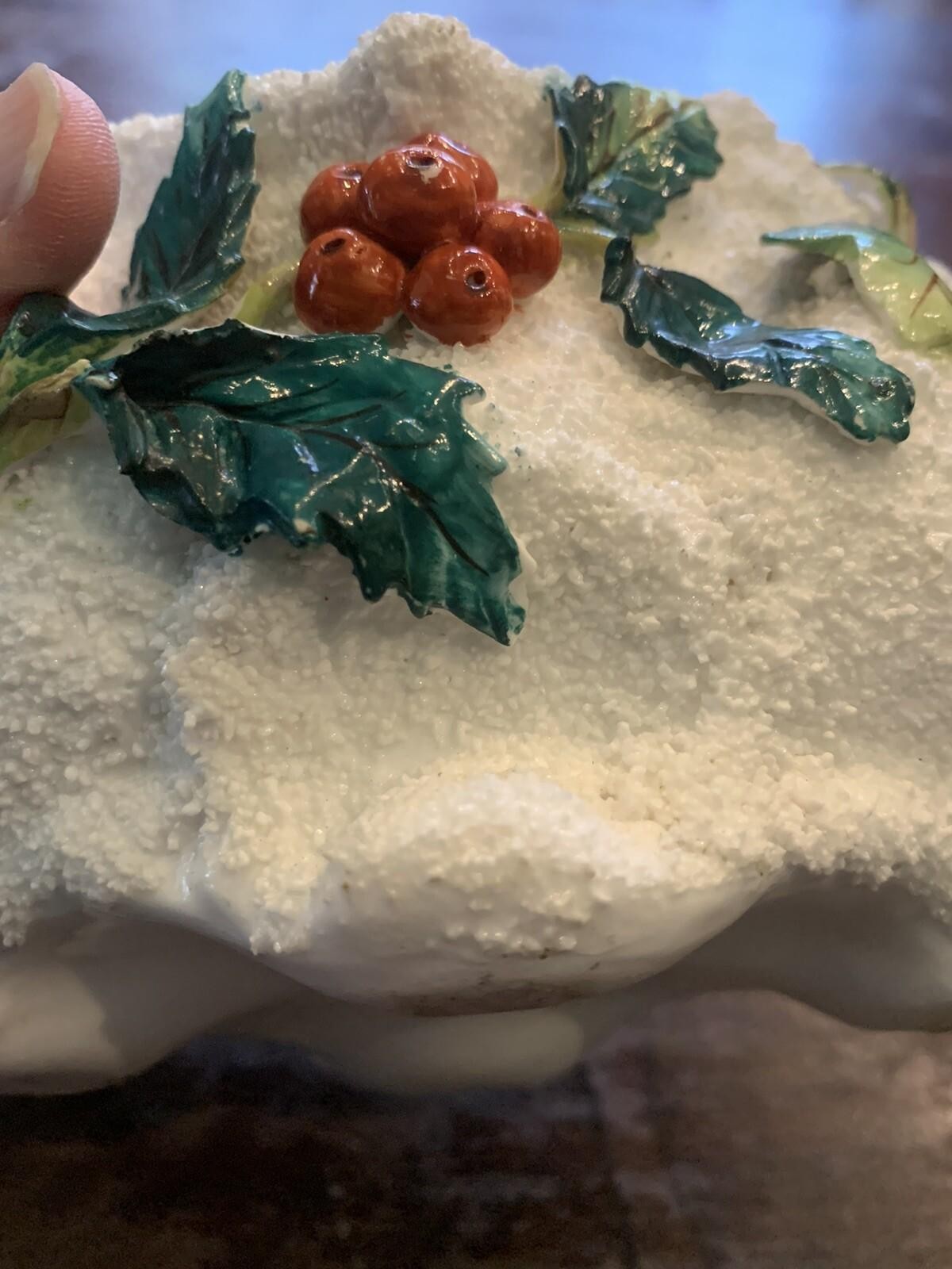 19th Century Textured Majolica Holly Berry Basket Christmas 6 1/2“ long