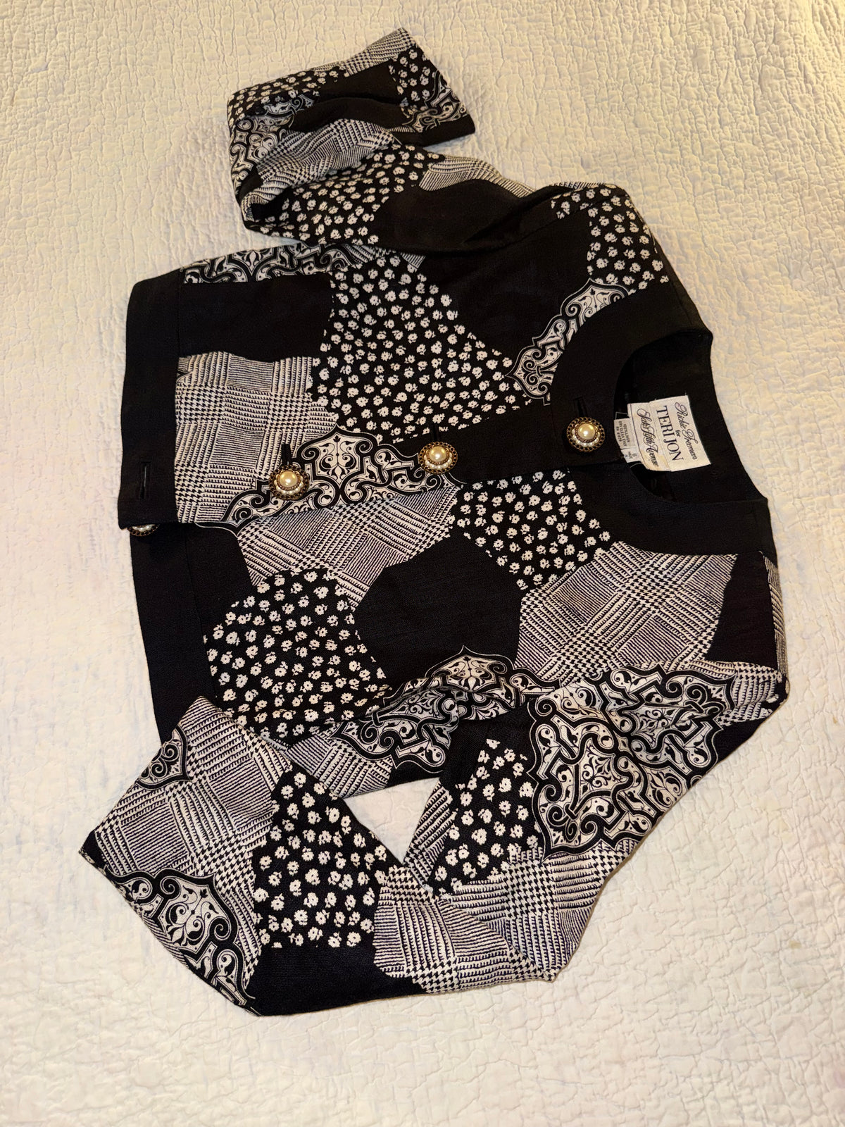Rickie Freeman for Teri Jon - Black and White Patchwork Evening Jacket - 100% Linen - Saks Fifth Avenue