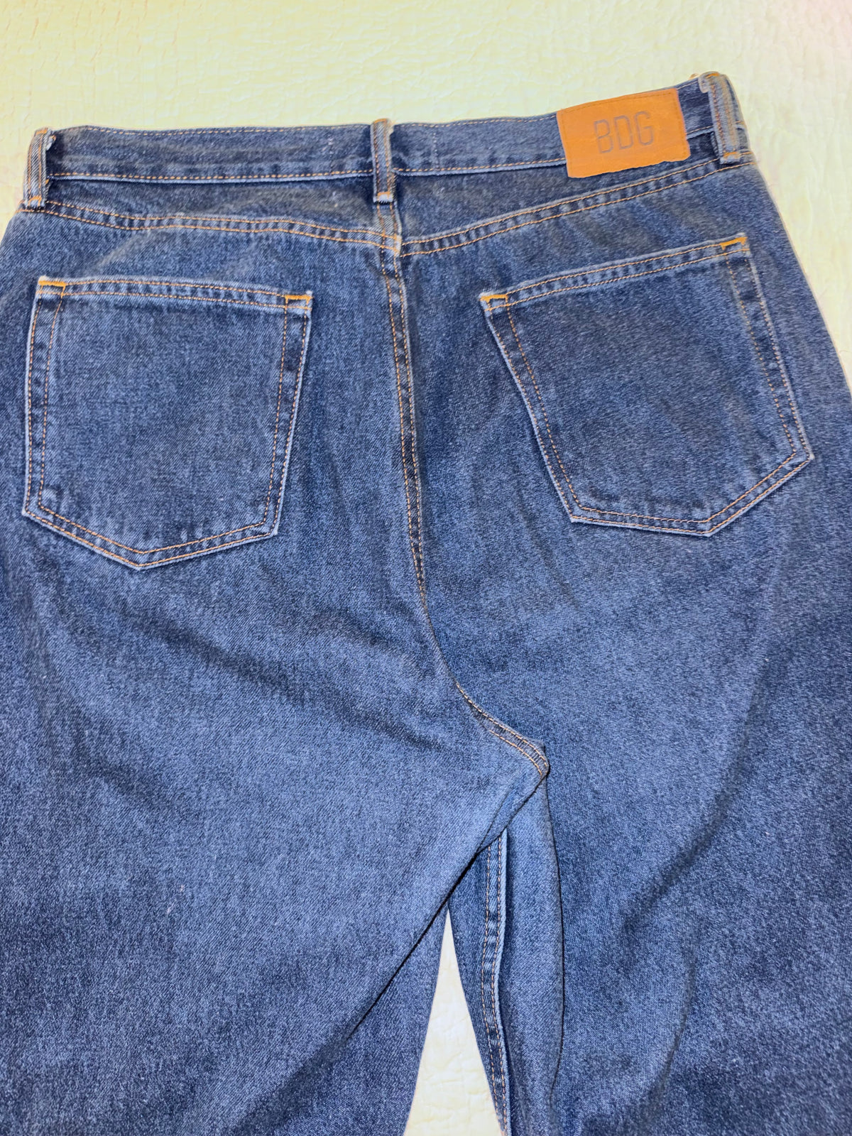 BDG - Baggy Fit Vintage Wash Indigo Blue Jeans - Urban Outfitters