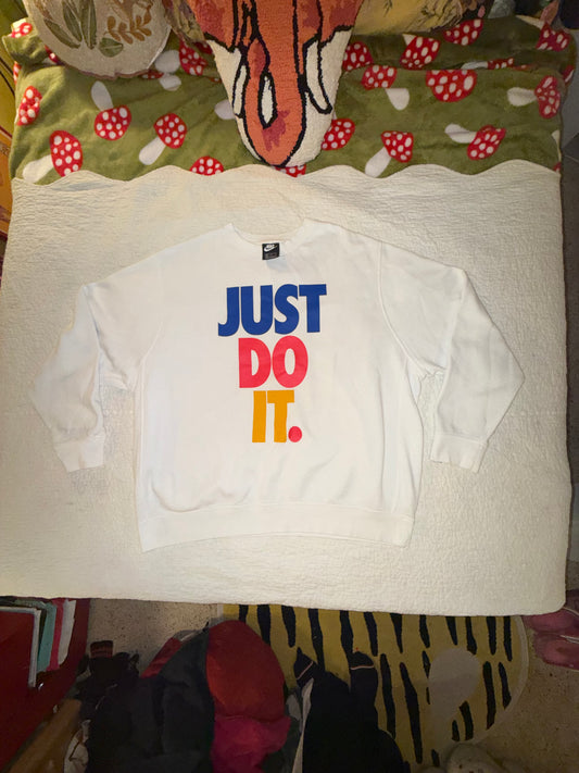 Nike - White “Just Do It” Sweatshirt