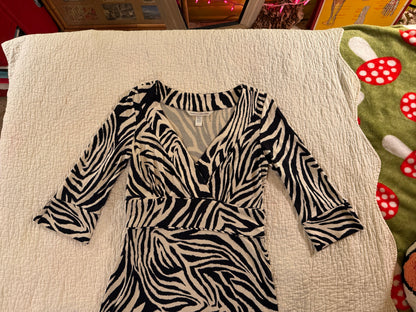 Diane Von Furstenberg - 100% Silk Zebra Wrap Dress