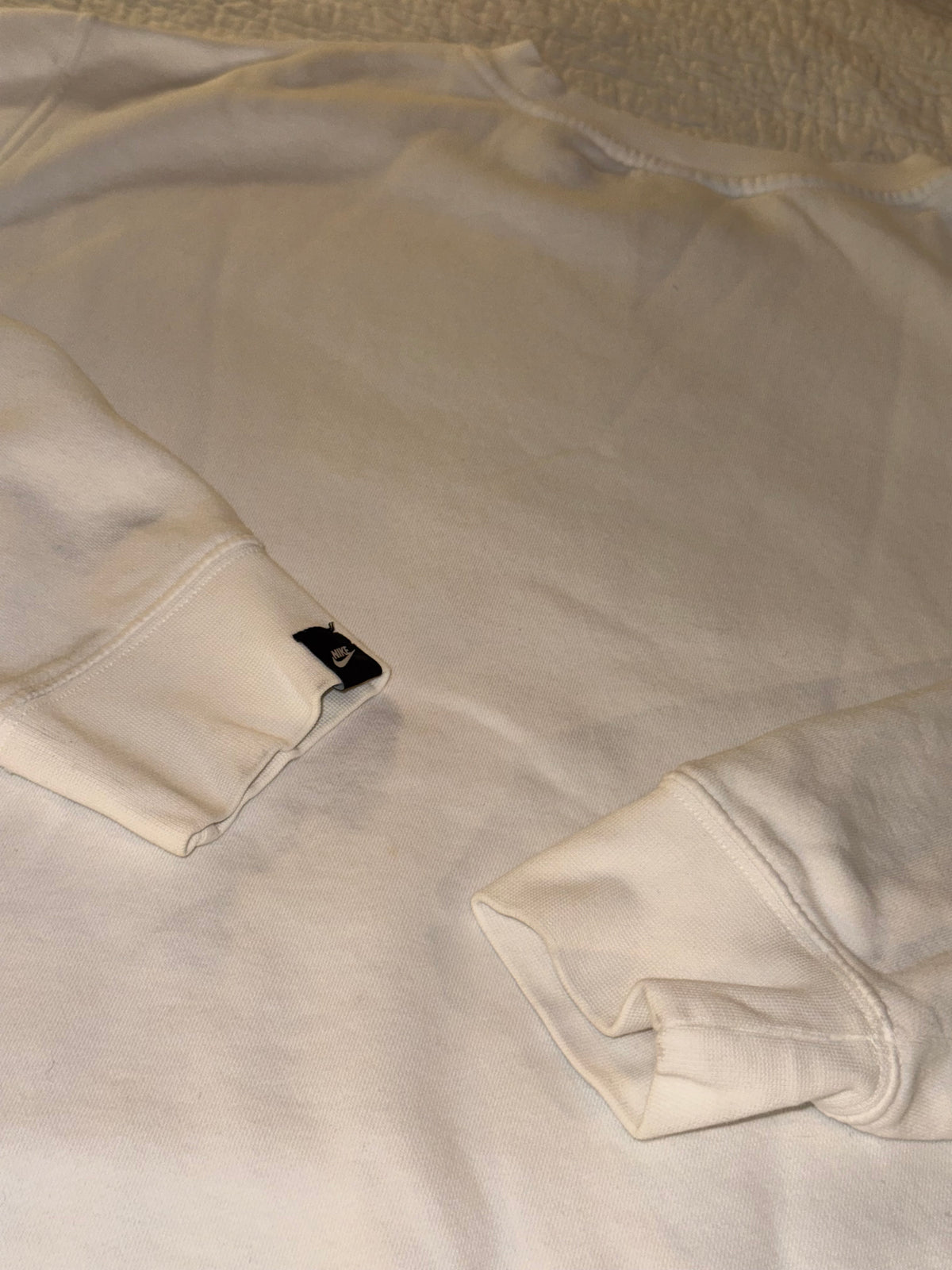 Nike - White “Just Do It” Sweatshirt