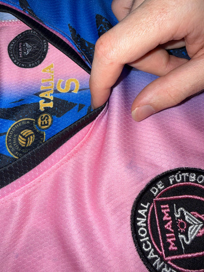 Club Internacional De Futbol - Commemorative Pink and Blue Messi Jersey