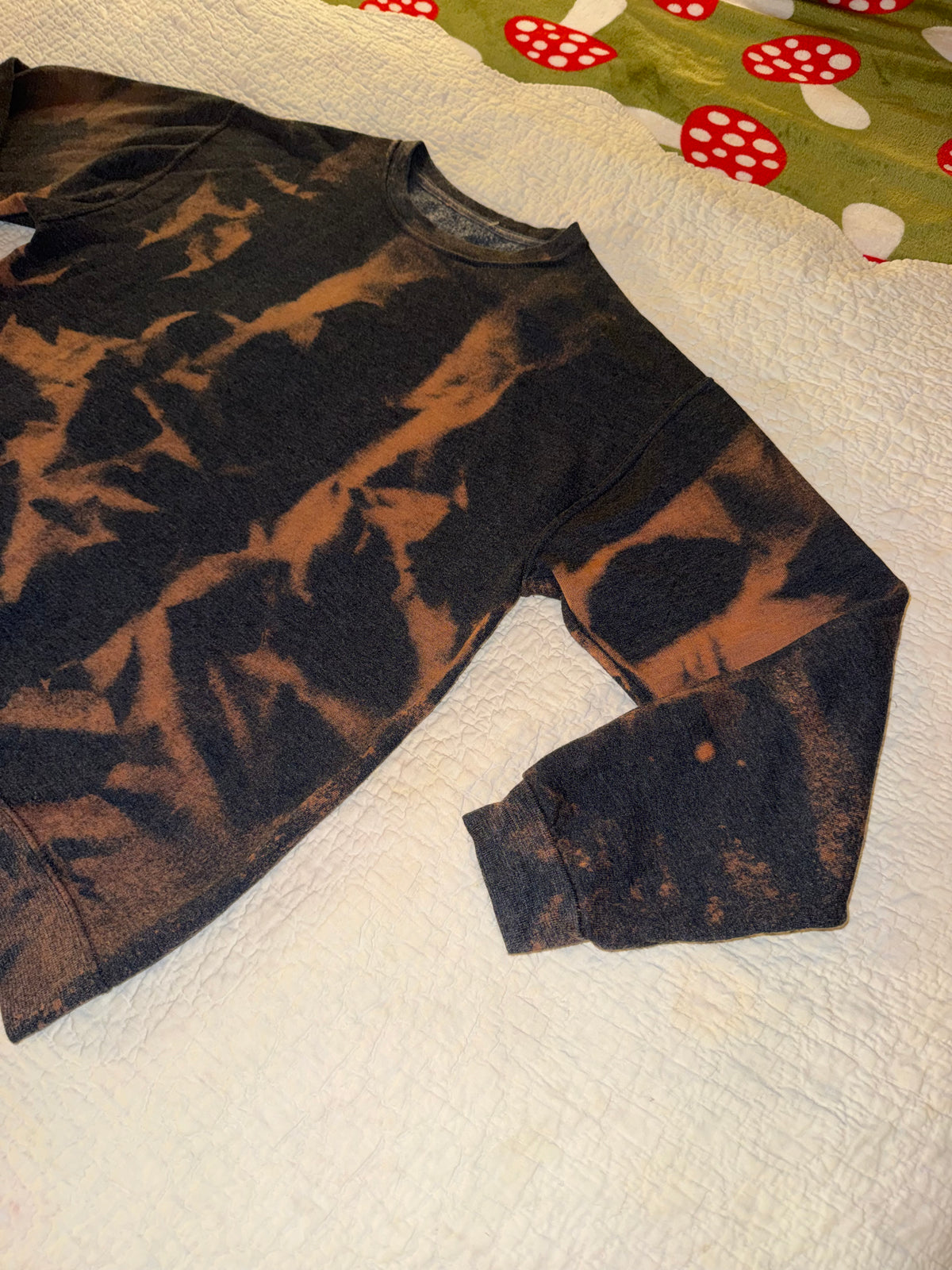 Fruit of the Loom - Custom Bleached Grunge “Tiger Stripe” Sweatshirt