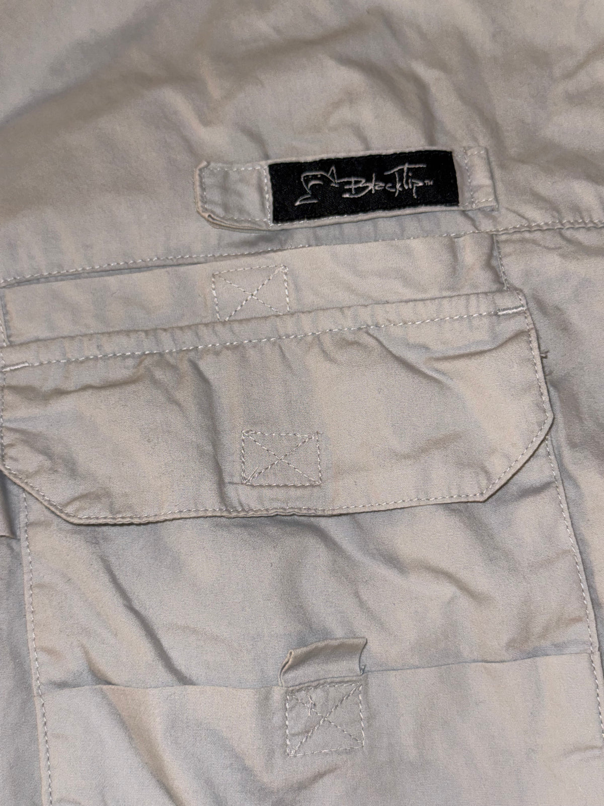 BlackTip - Big Catch Shirt - Cargo Pocket Fisherman Shirt in Beige 100% Cotton