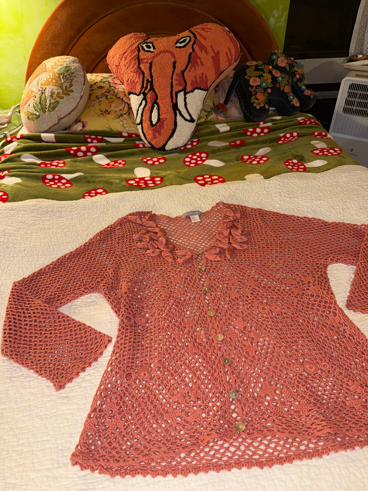 Modern Soul - Coral Ribbon and Crochet Cardigan Sweater