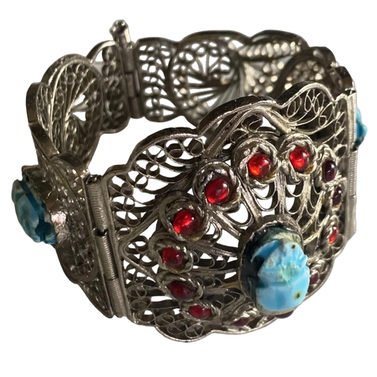 scarab bracelet - seriously iconic costume jewelry 🕸