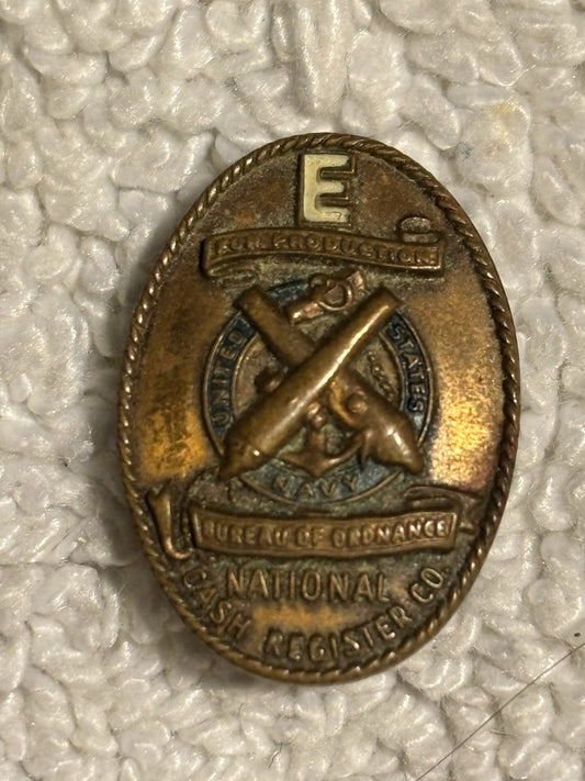 WWII Navy E Production Award National Cash Register Co. Pin Bureau of Ordnance