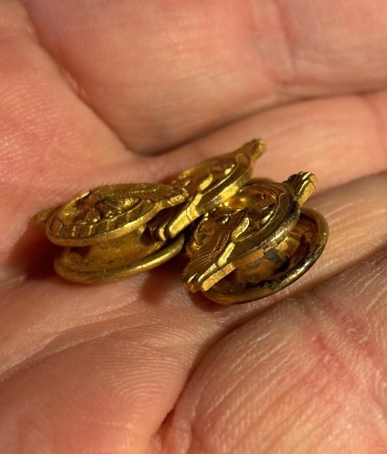 Vintage WWII Ruptured Duck Honorable Discharge Buttons US Military Set of 3
