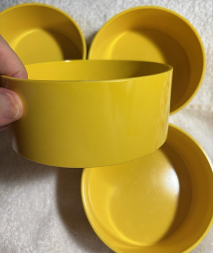 4 Heller Massimo Vignelli Bowls Yellow Melamine Stackable Mod 5" by 2.25"