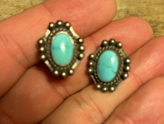 Vintage Native American Turquoise and Sterling Silver Earrings Screw Back 3/4”