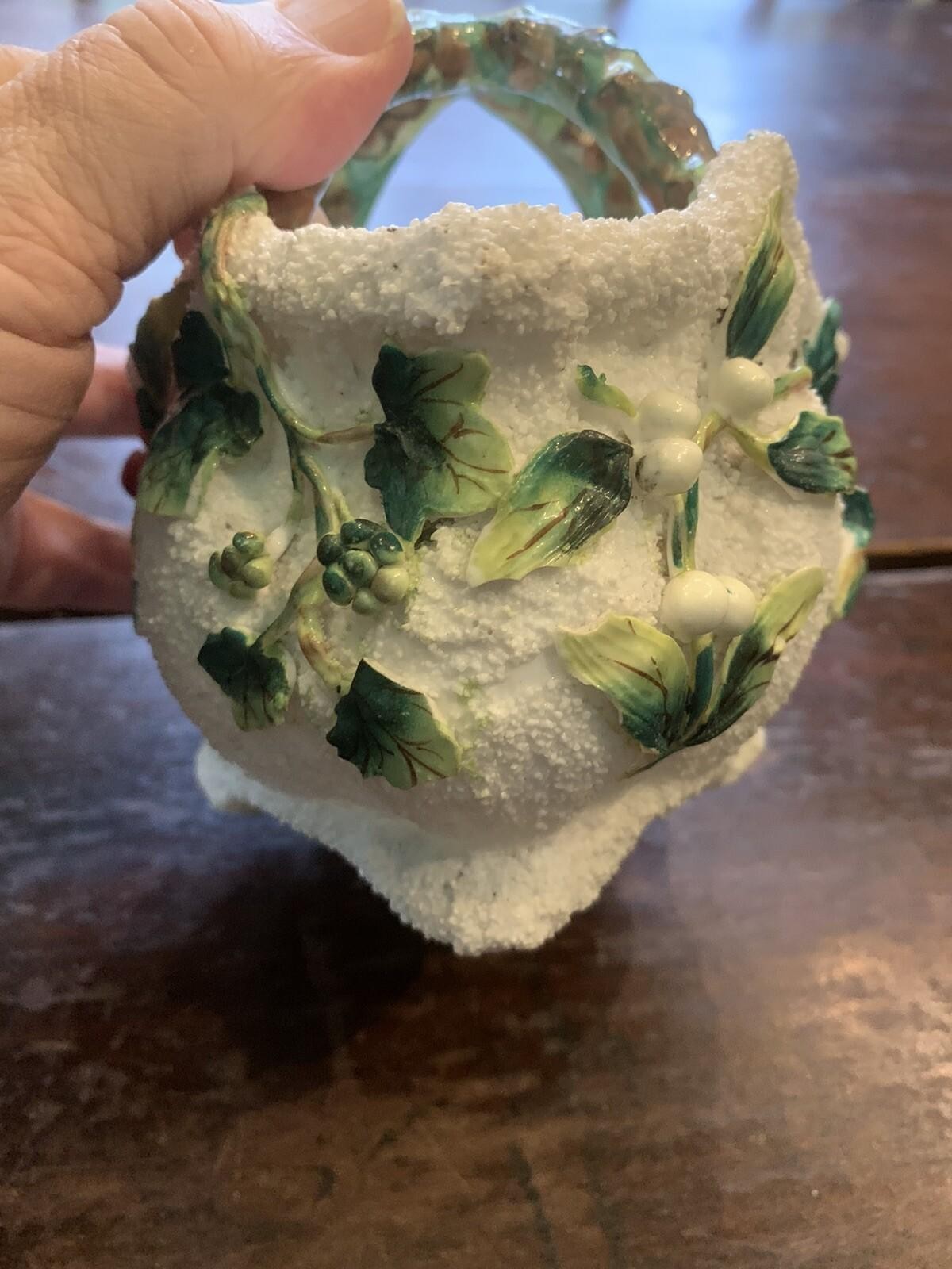 19th Century Textured Majolica Holly Berry Basket Christmas 6 1/2“ long