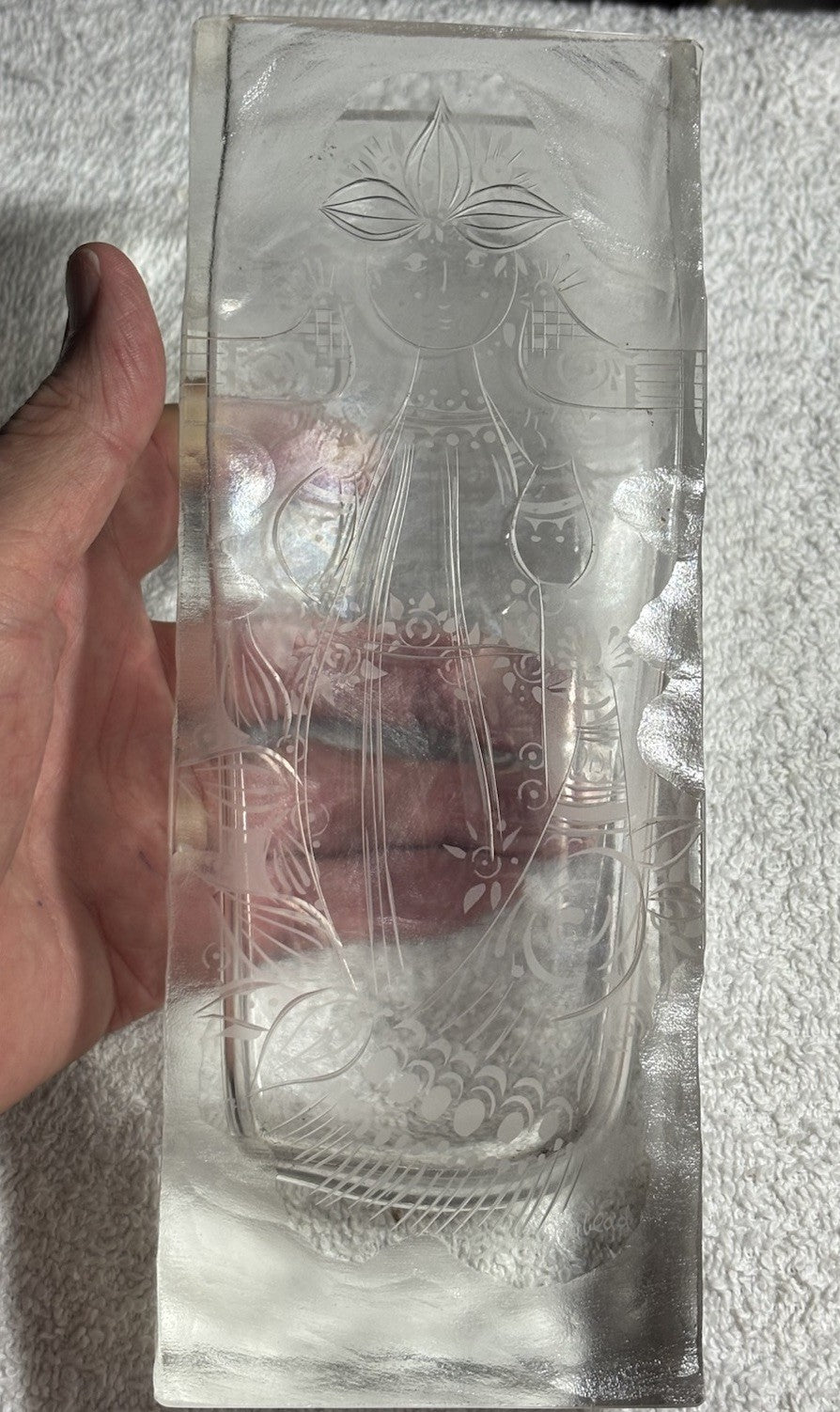 Rosenthal Germany Studio Linie Bjorn Wiinblad Carved  Engraved Glass Vase 8 7/8”